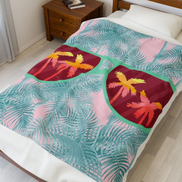 Arranged Image Sunglass Palm Velveteen Plush Blanket - Image 3